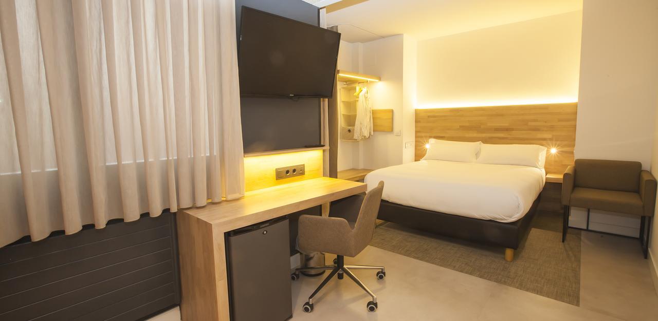 Hotel A 팜플로나 외부 사진